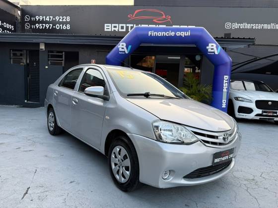TOYOTA ETIOS 1.5 X SEDAN 16V FLEX 4P MANUAL TOYOTA ETIOS 1.5 X SEDAN 16V FLEX 4P MANUAL
